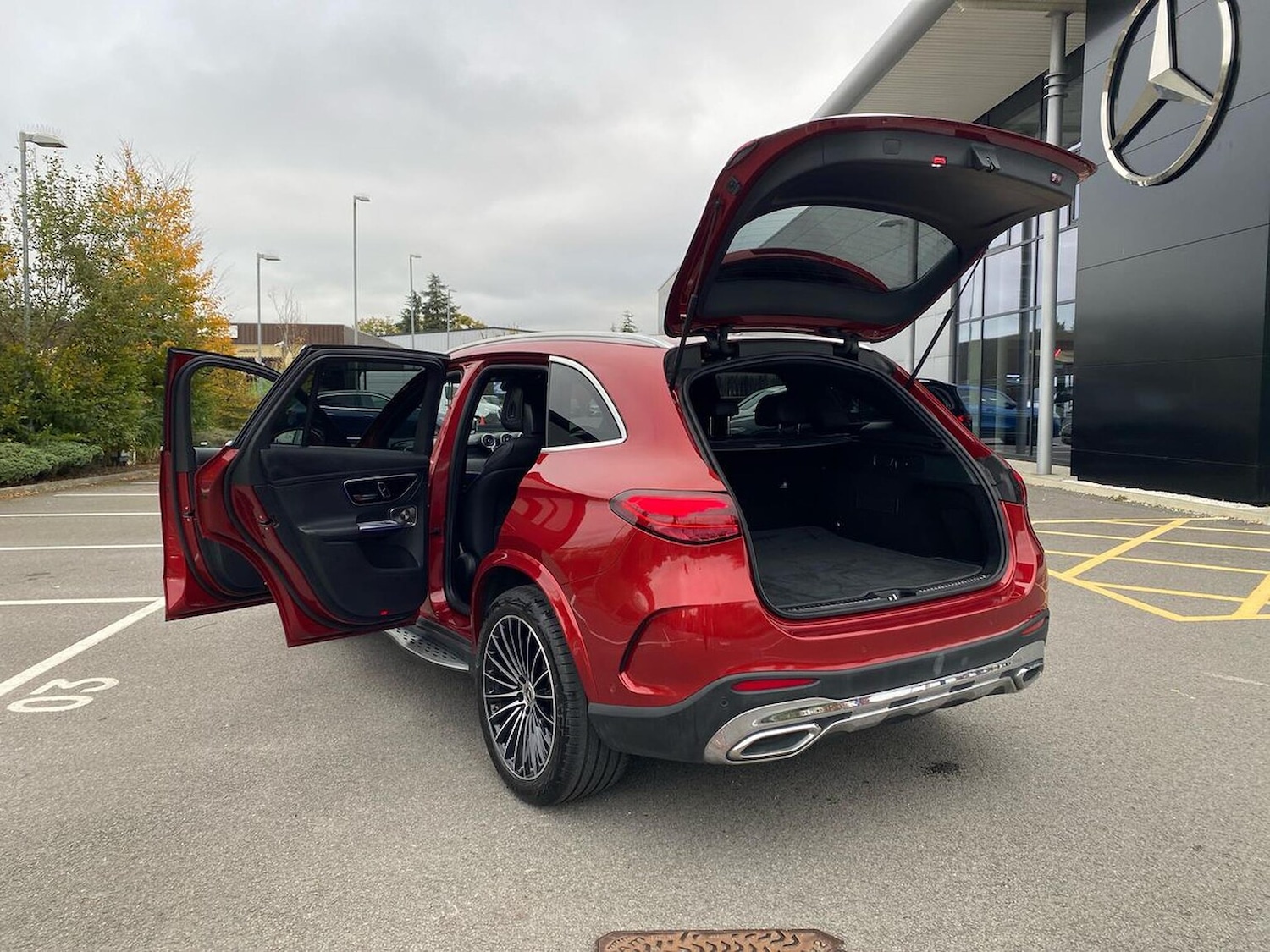 Used Mercedes-Benz GLC 2023 for sale - 76292977: Photo 40