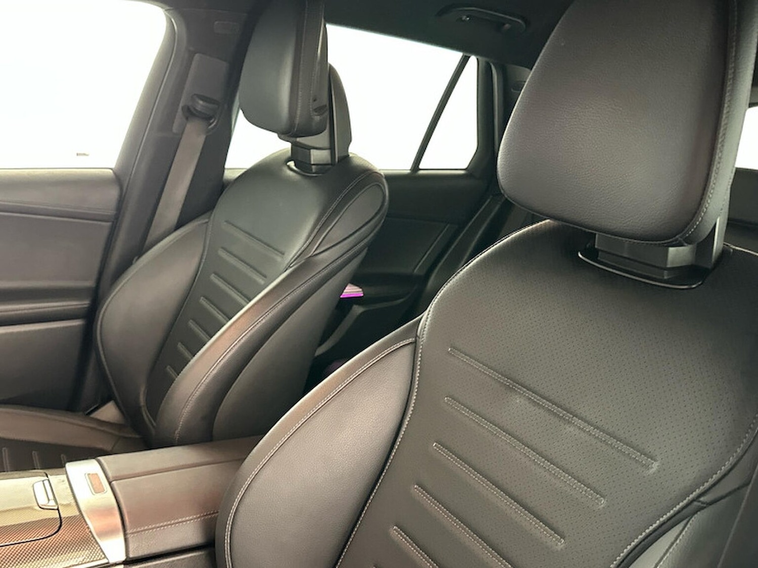 Used Mercedes-Benz GLC 2024 for sale - 76571016: Photo 4