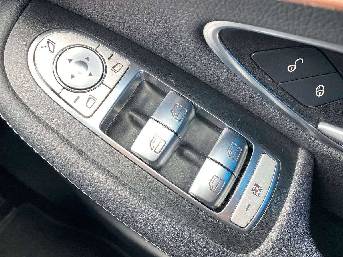 Used Mercedes-Benz EQC 2020 for sale - 78191627: Photo 31