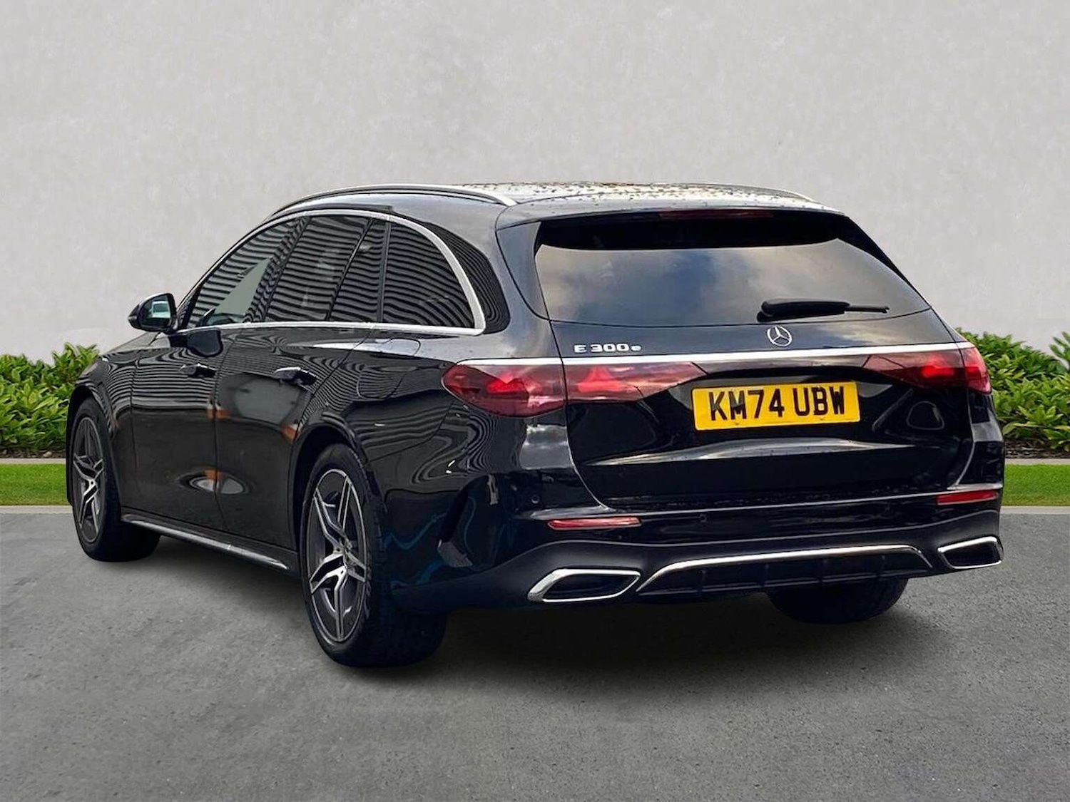 Used Mercedes-Benz E Class 2024 for sale - 77568697: Photo 2