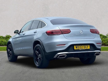 Used Mercedes-Benz GLC 2022 for sale - 75512917: Photo