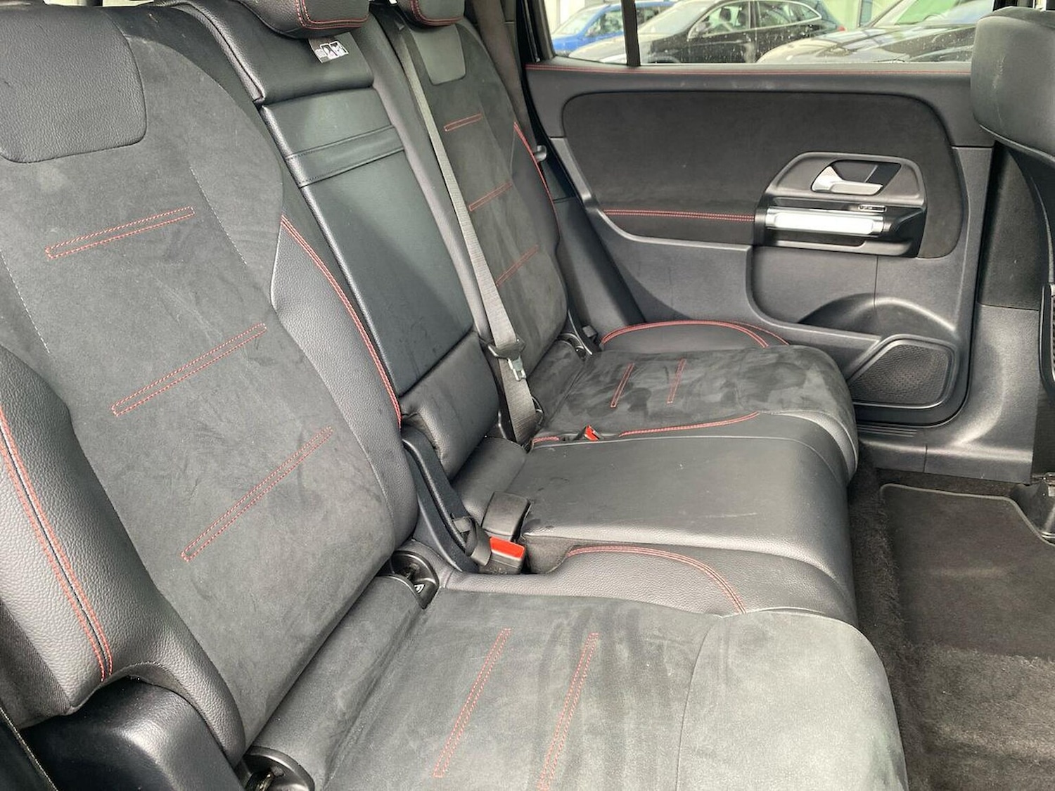 Used Mercedes-Benz GLB 2024 for sale - 76799384: Photo 16