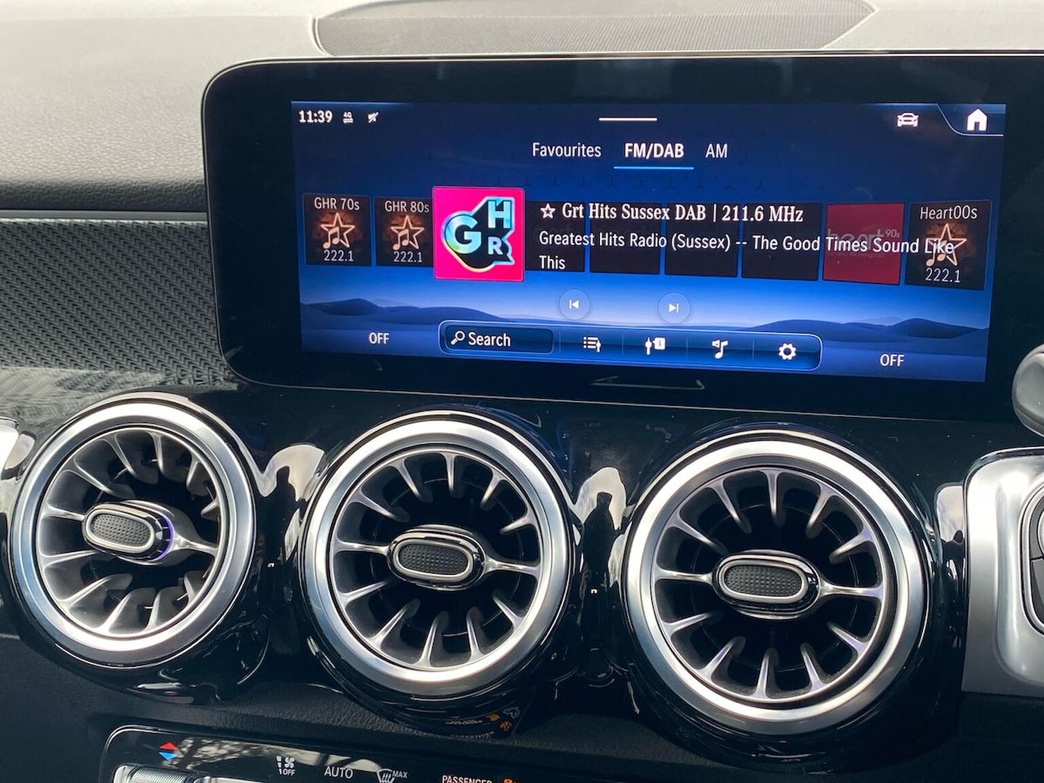 Used Mercedes-Benz GLB 2024 for sale - 76799384: Photo 25