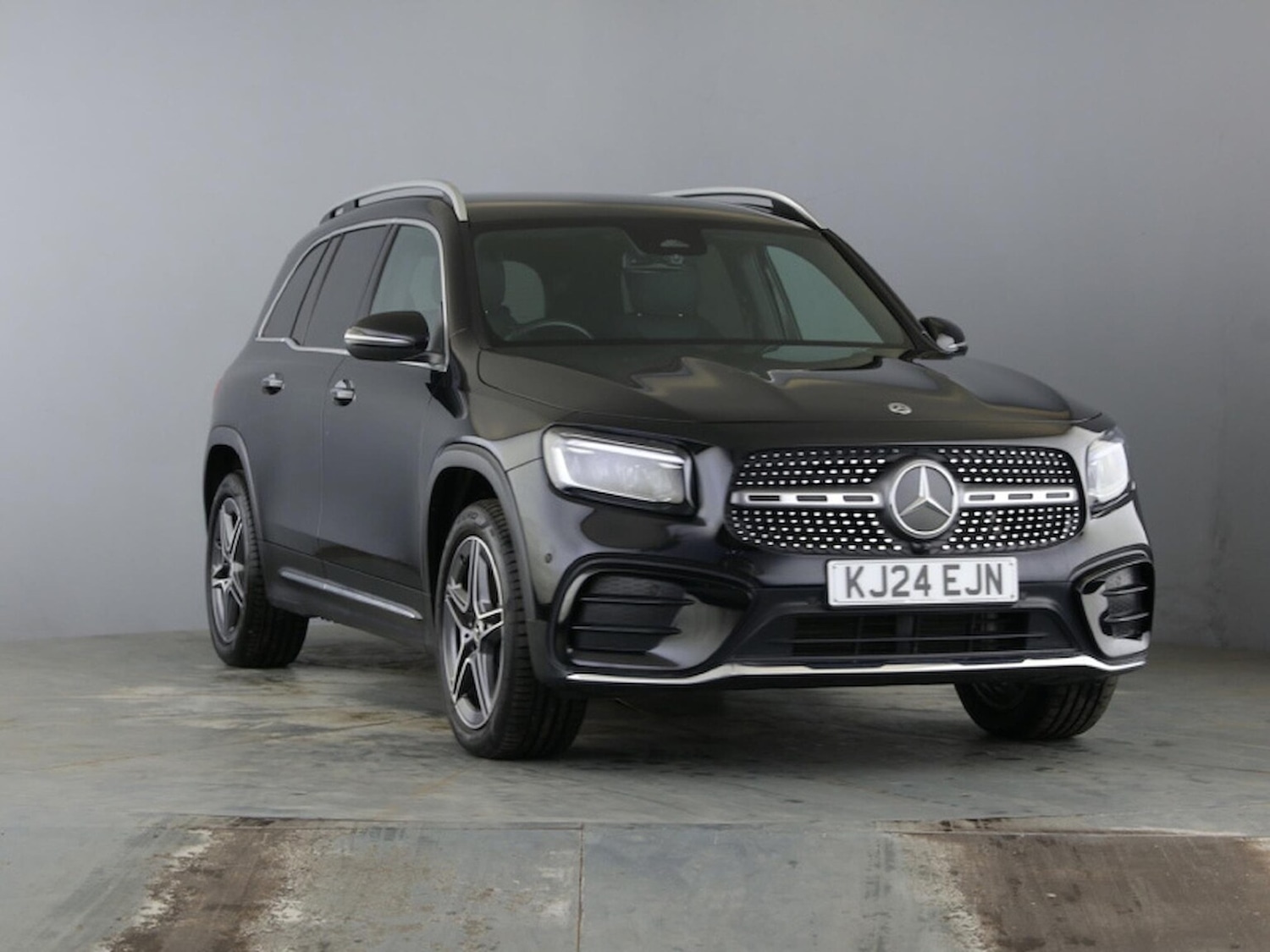 Used Mercedes-Benz GLB 2024 for sale - 76490555: Photo 1