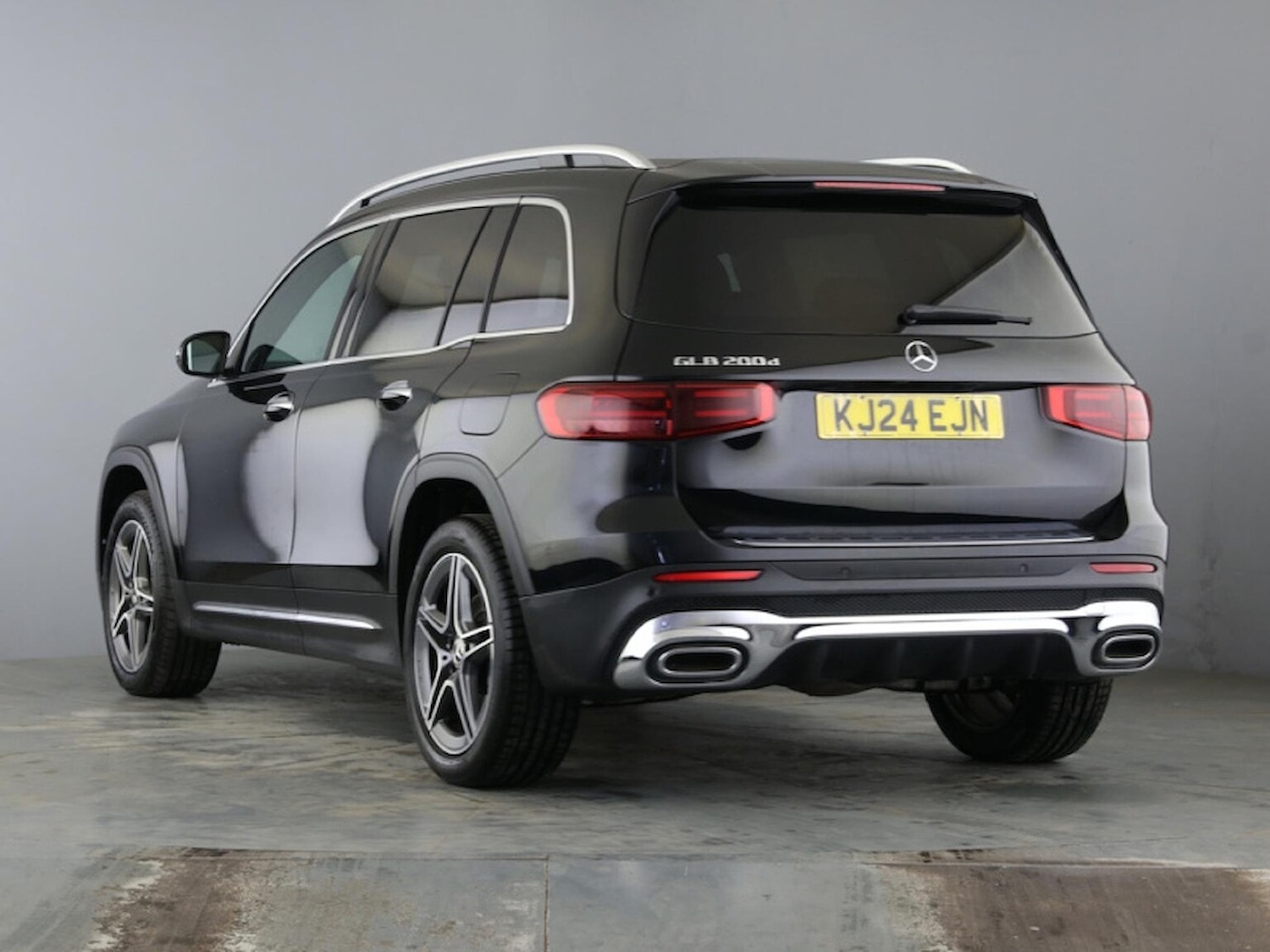 Used Mercedes-Benz GLB 2024 for sale - 76490555: Photo 2