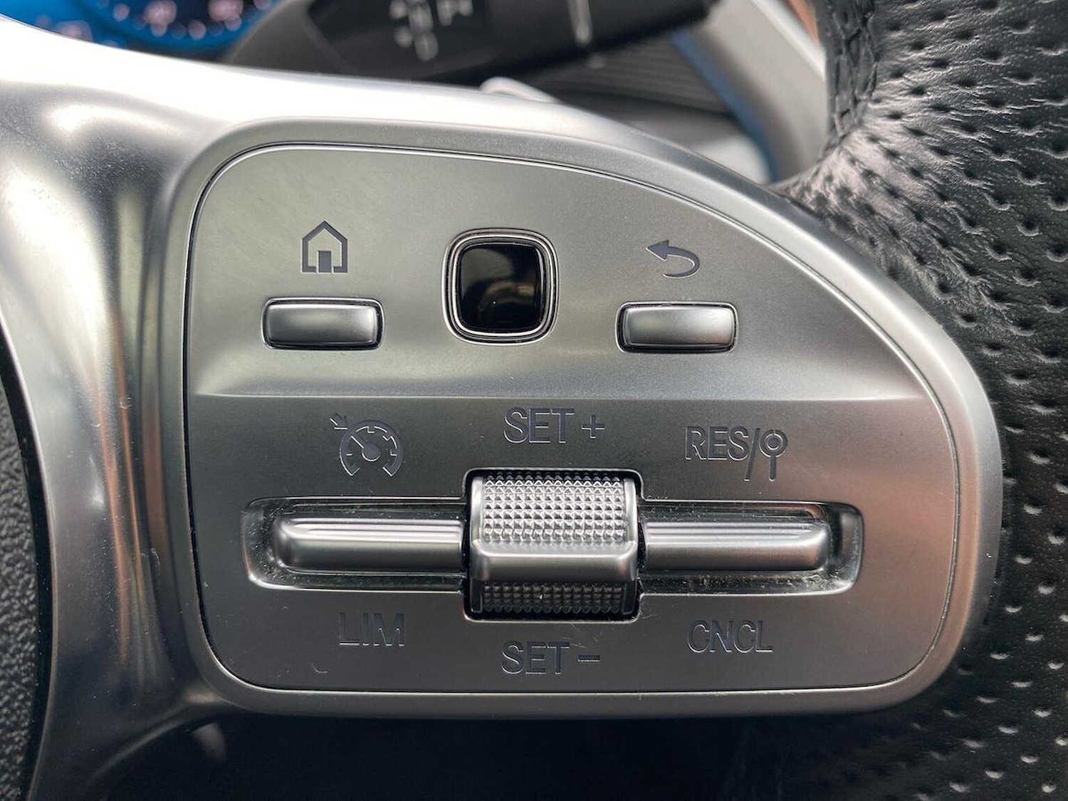 Used Mercedes-Benz EQC 2021 for sale - 76470968: Photo 27