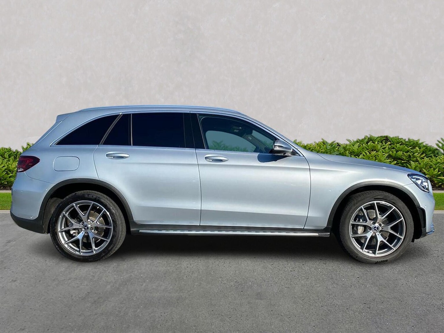 Used Mercedes-Benz GLC 2022 for sale - 76107113: Photo 3