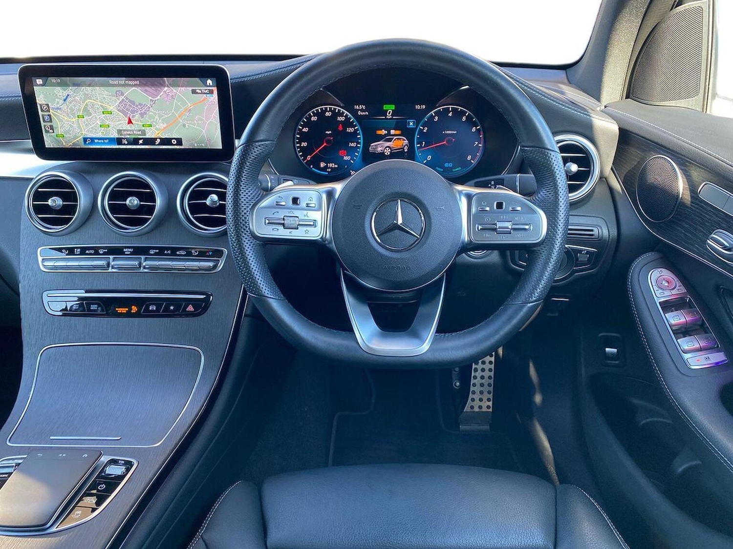 Used Mercedes-Benz GLC 2022 for sale - 76107113: Photo 9