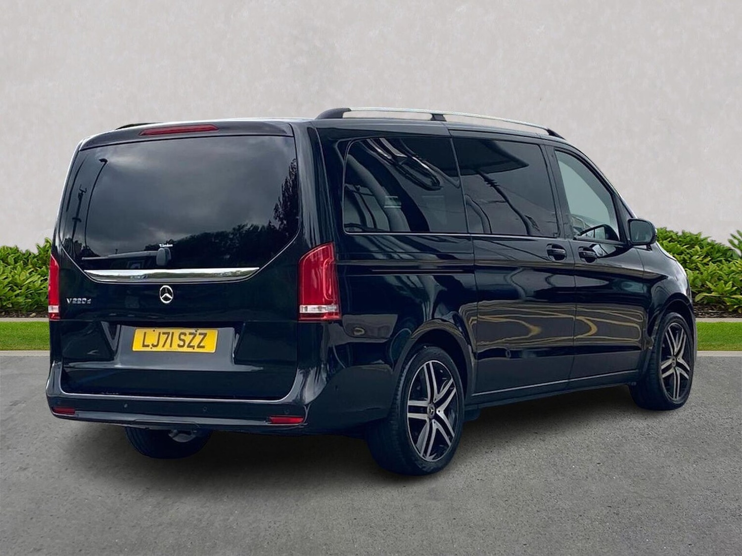 Used Mercedes-Benz V-Class 2021 for sale - 76391722: Photo 18