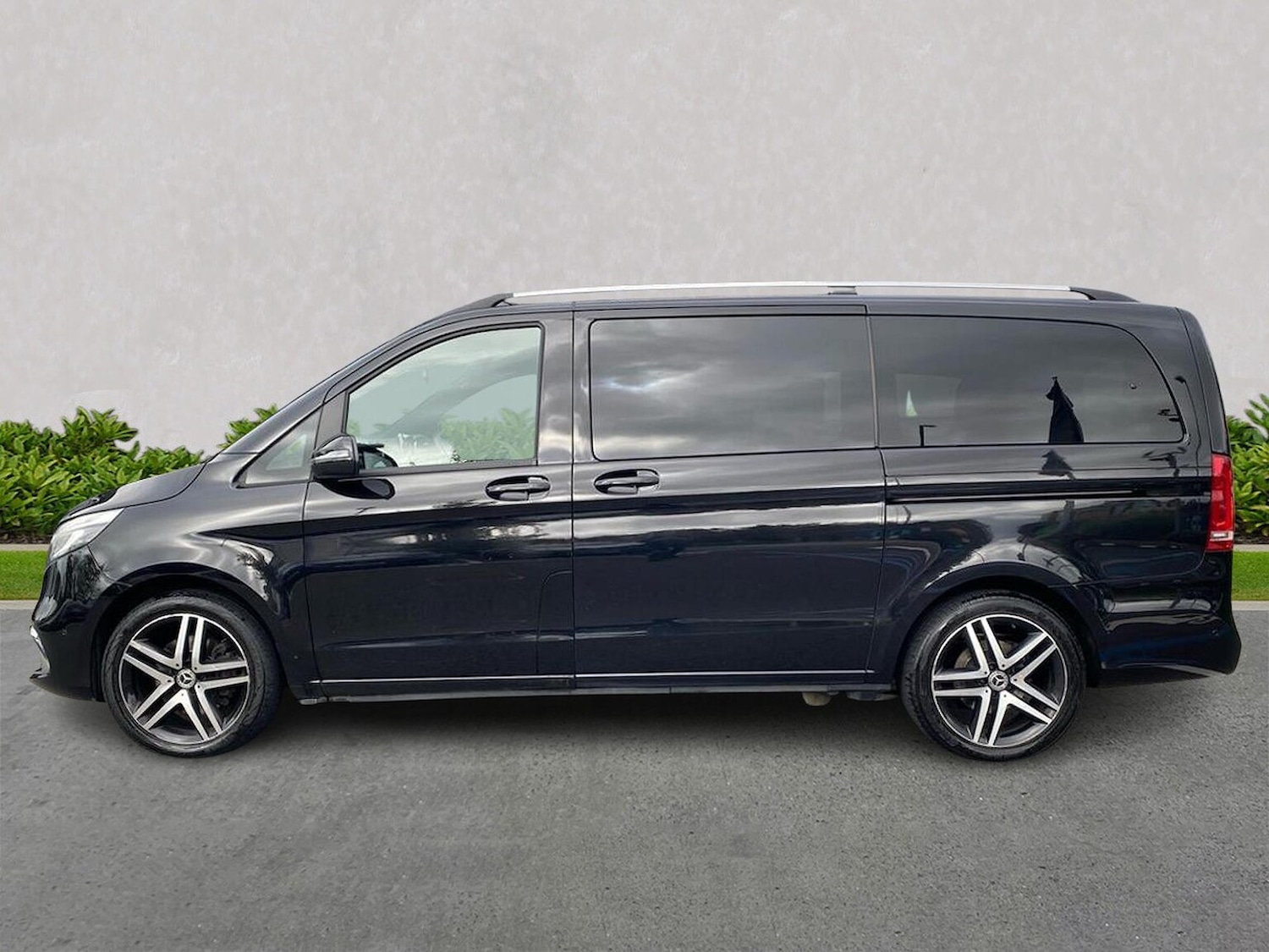 Used Mercedes-Benz V-Class 2021 for sale - 76391722: Photo 19