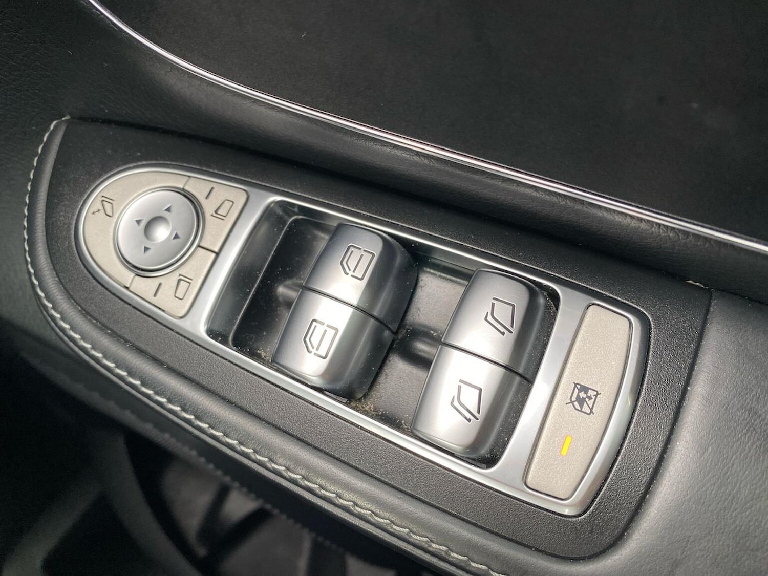 Used Mercedes-Benz V-Class 2021 for sale - 76391722: Photo 21