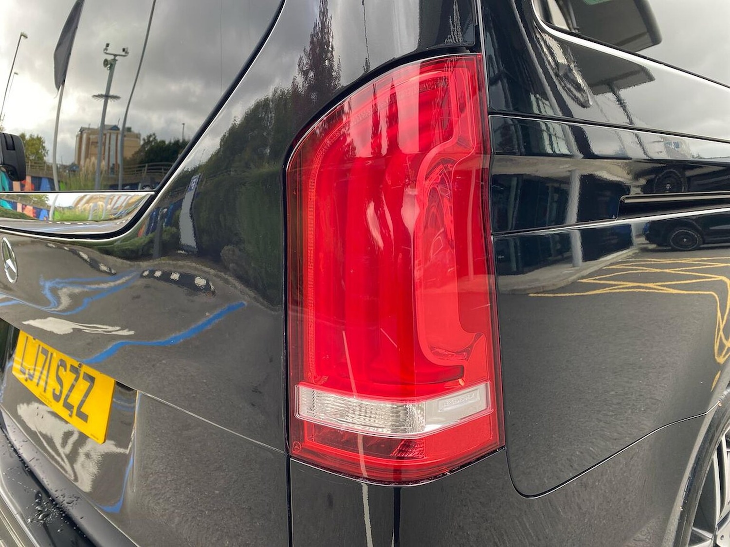 Used Mercedes-Benz V-Class 2021 for sale - 76391722: Photo 35