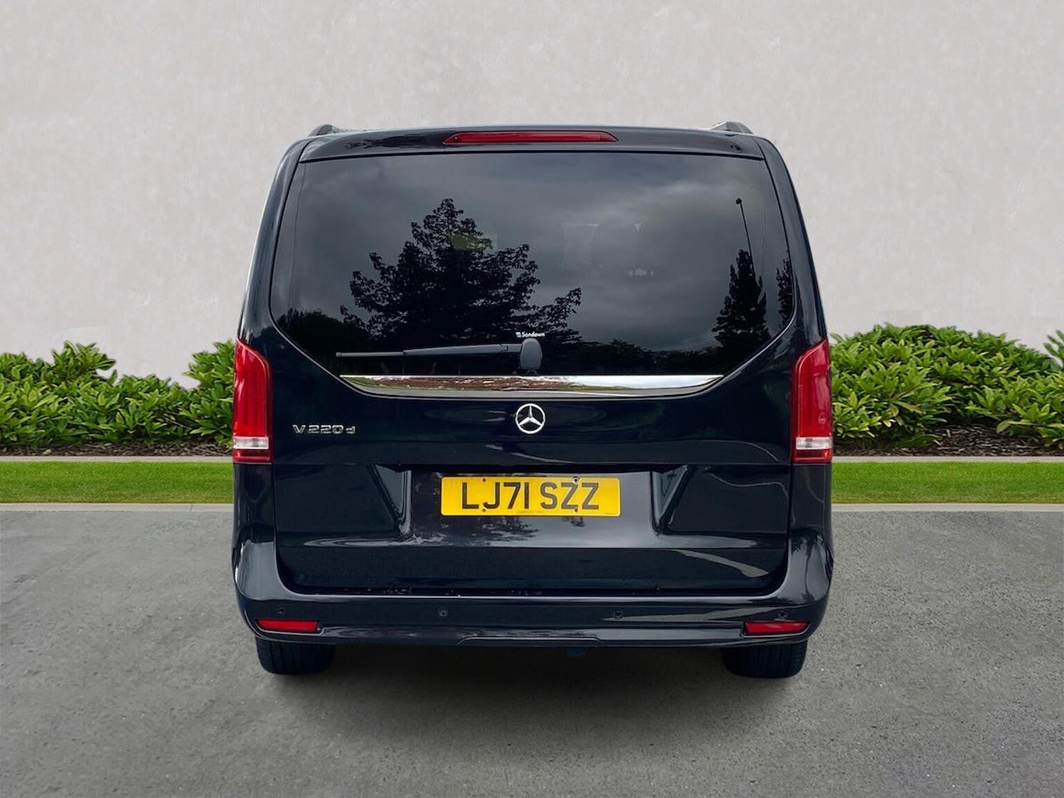 Used Mercedes-Benz V-Class 2021 for sale - 76391722: Photo 4