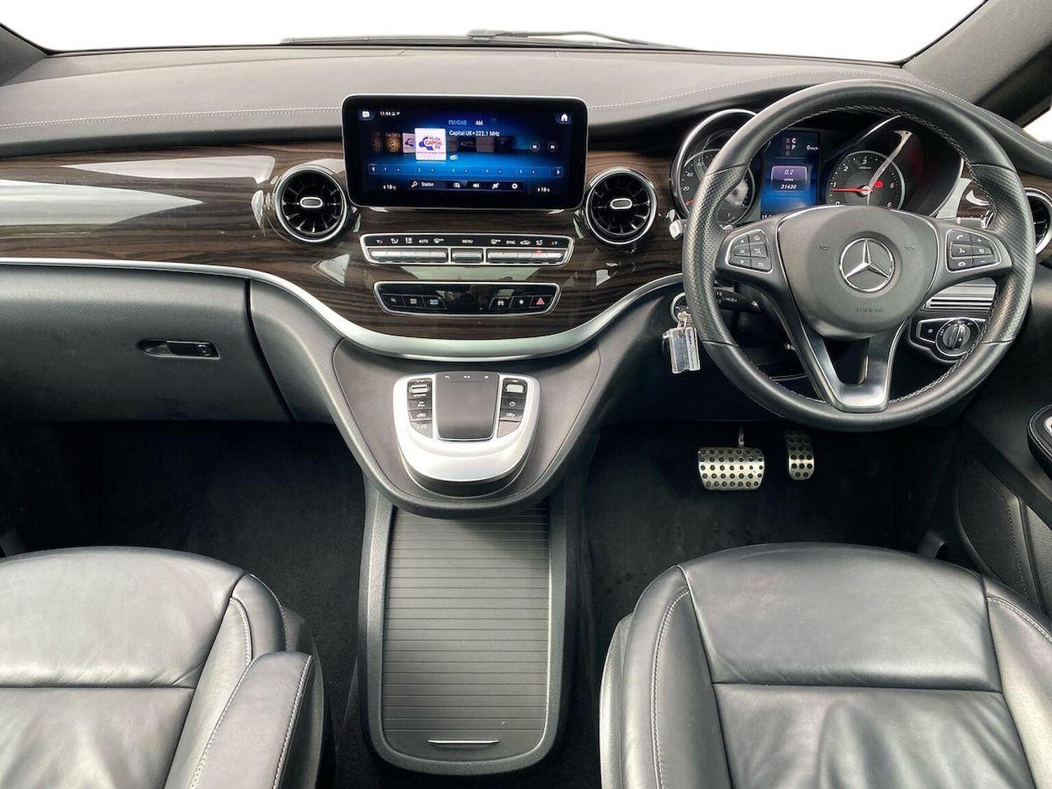 Used Mercedes-Benz V-Class 2021 for sale - 76391722: Photo 8