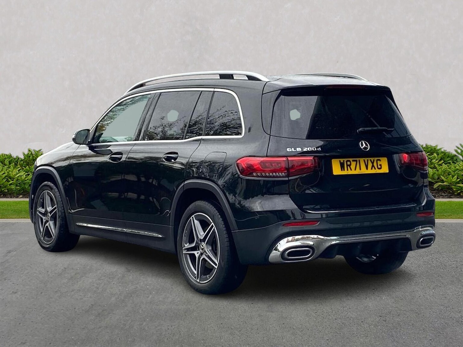 Used Mercedes-Benz GLB 2021 for sale - 76357856: Photo 2