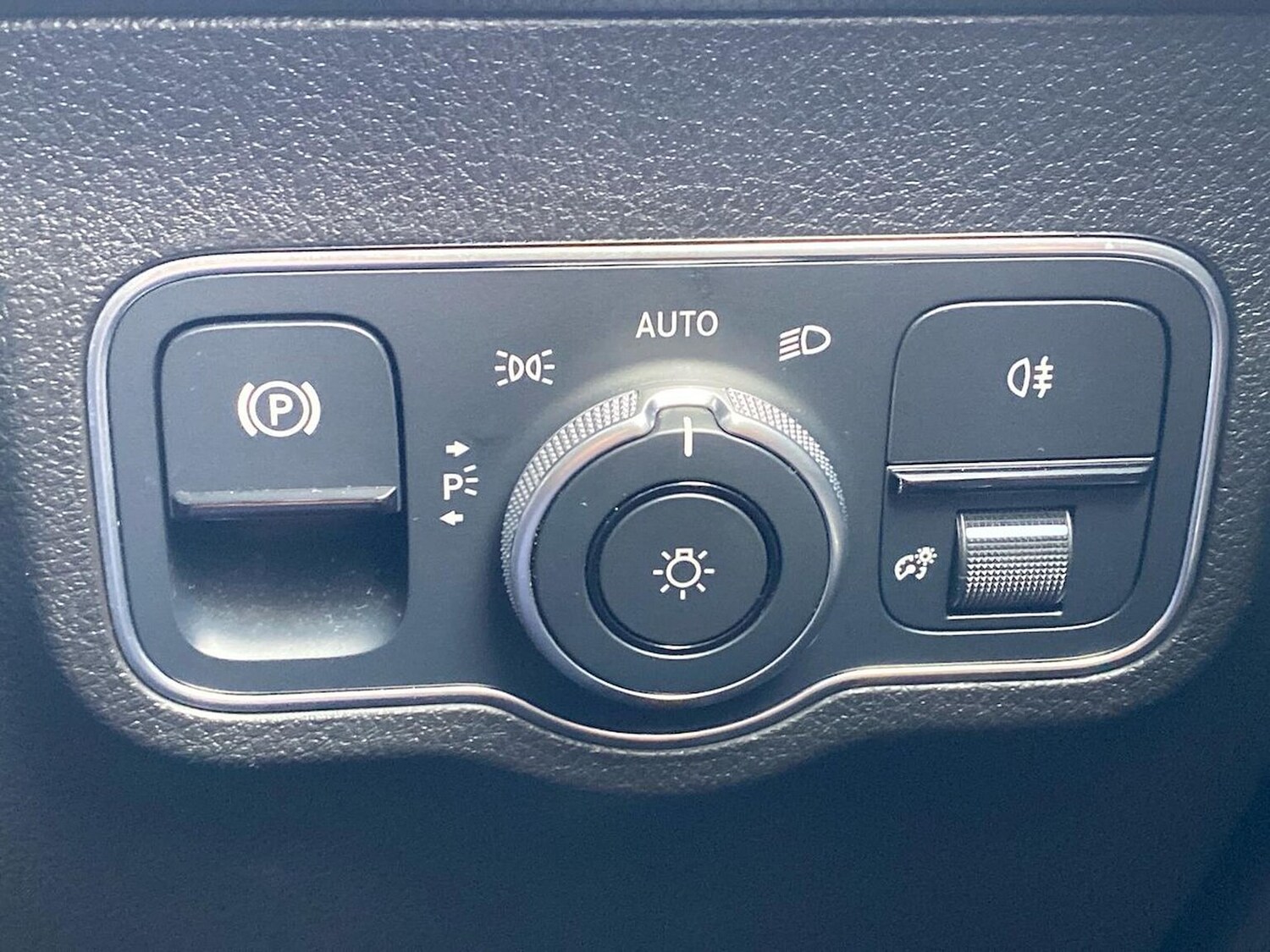 Used Mercedes-Benz GLB 2021 for sale - 76357856: Photo 22