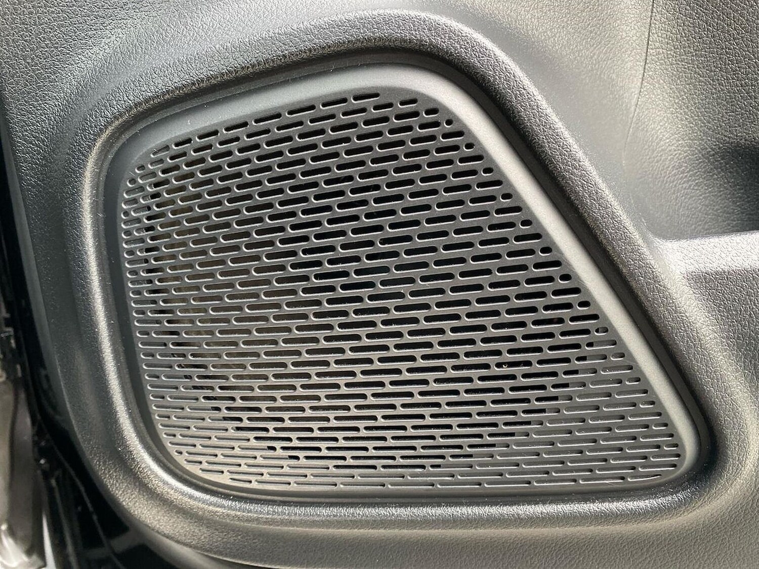 Used Mercedes-Benz GLB 2021 for sale - 76357856: Photo 31