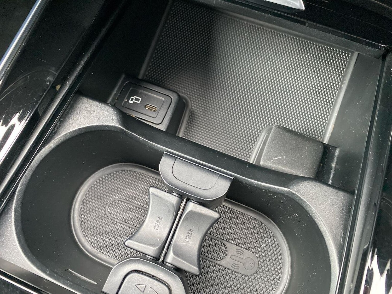 Used Mercedes-Benz GLB 2021 for sale - 76357856: Photo 32