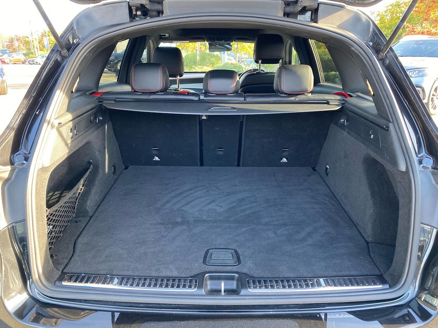 Used Mercedes-Benz GLC 2022 for sale - 76064304: Photo 17