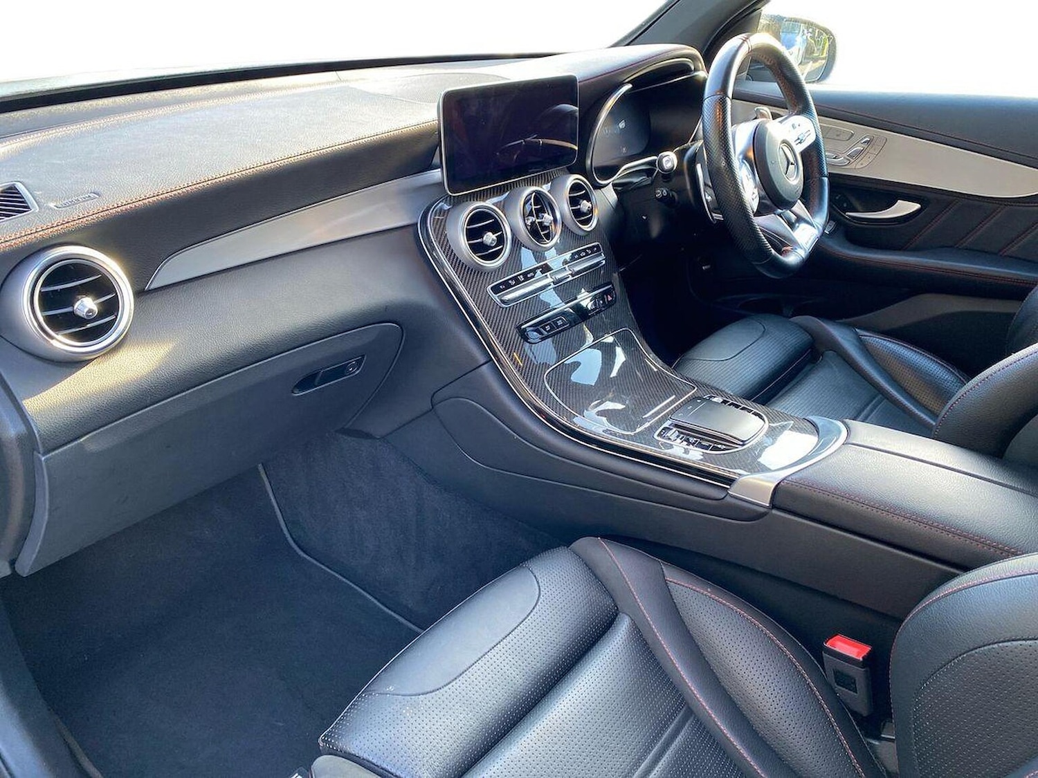Used Mercedes-Benz GLC 2022 for sale - 76064304: Photo 7