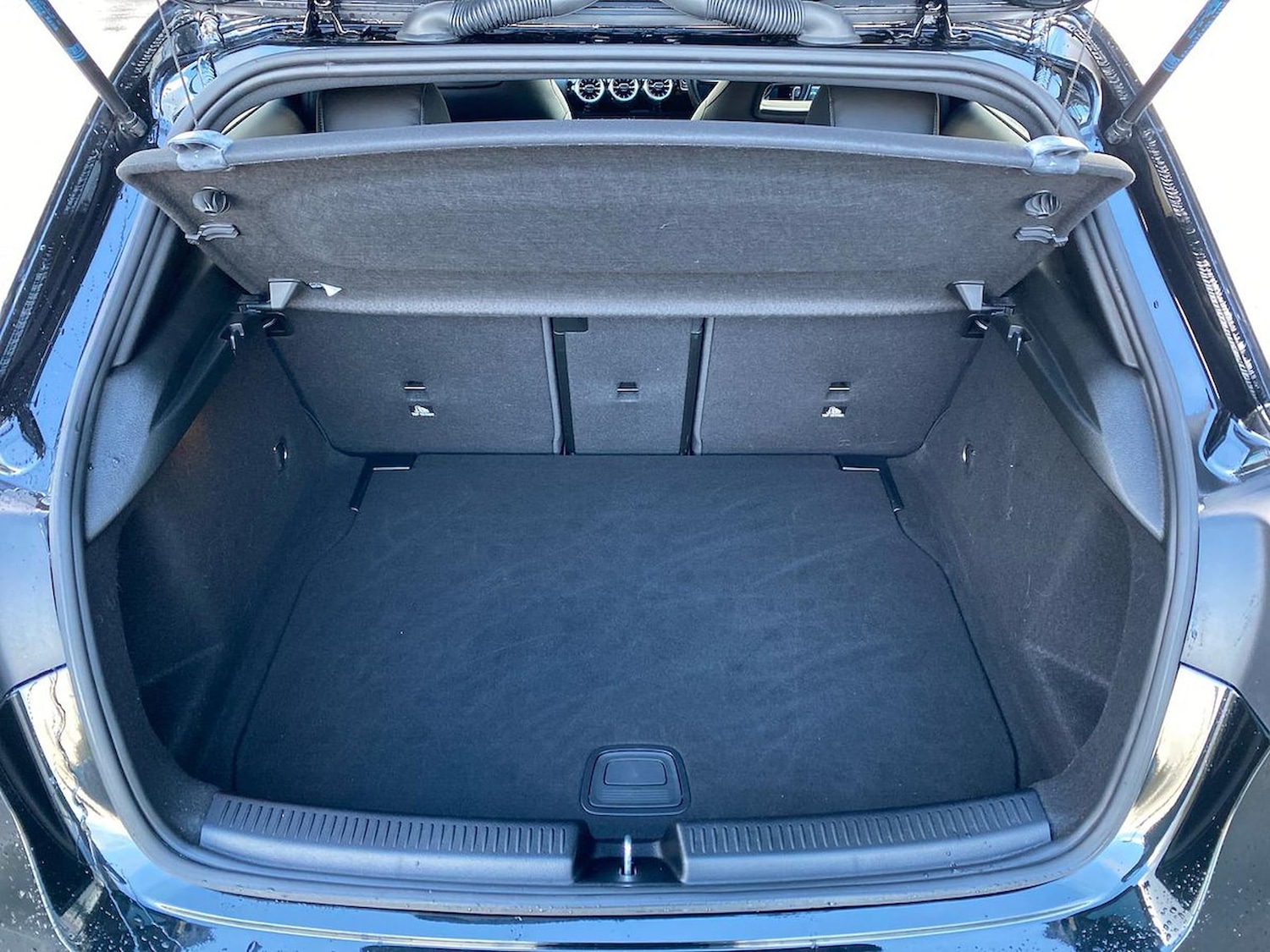 Used Mercedes-Benz A-Class 2022 for sale - 76945910: Photo 17