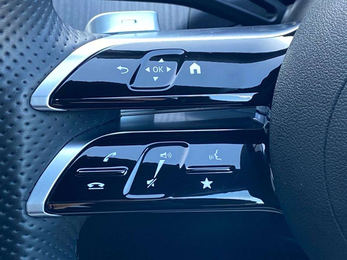 Used Mercedes-Benz C Class 2024 for sale - 78098352: Photo 36