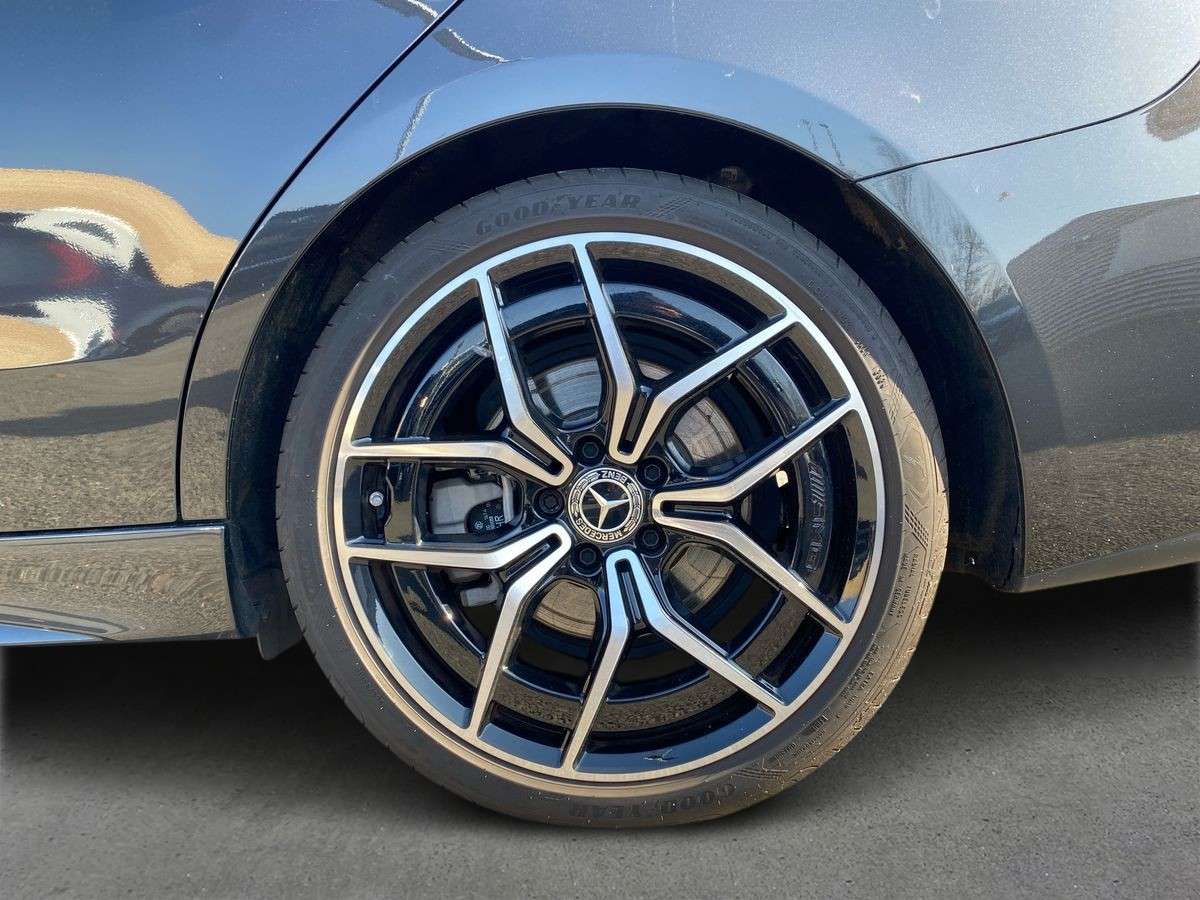 Used Mercedes-Benz C Class 2024 for sale - 78098352: Photo 6