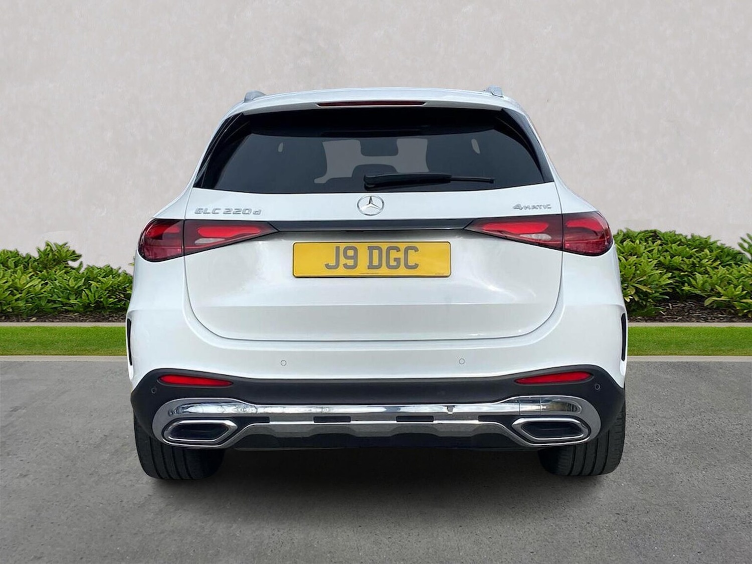 Used Mercedes-Benz GLC 2023 for sale - 76464647: Photo 4