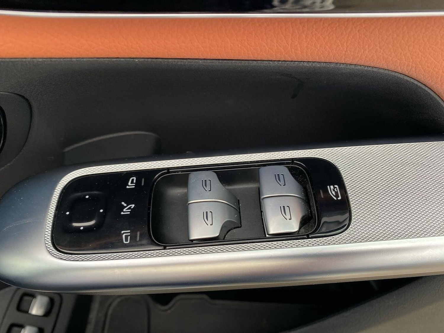 Used Mercedes-Benz GLC 2023 for sale - 76605514: Photo 21