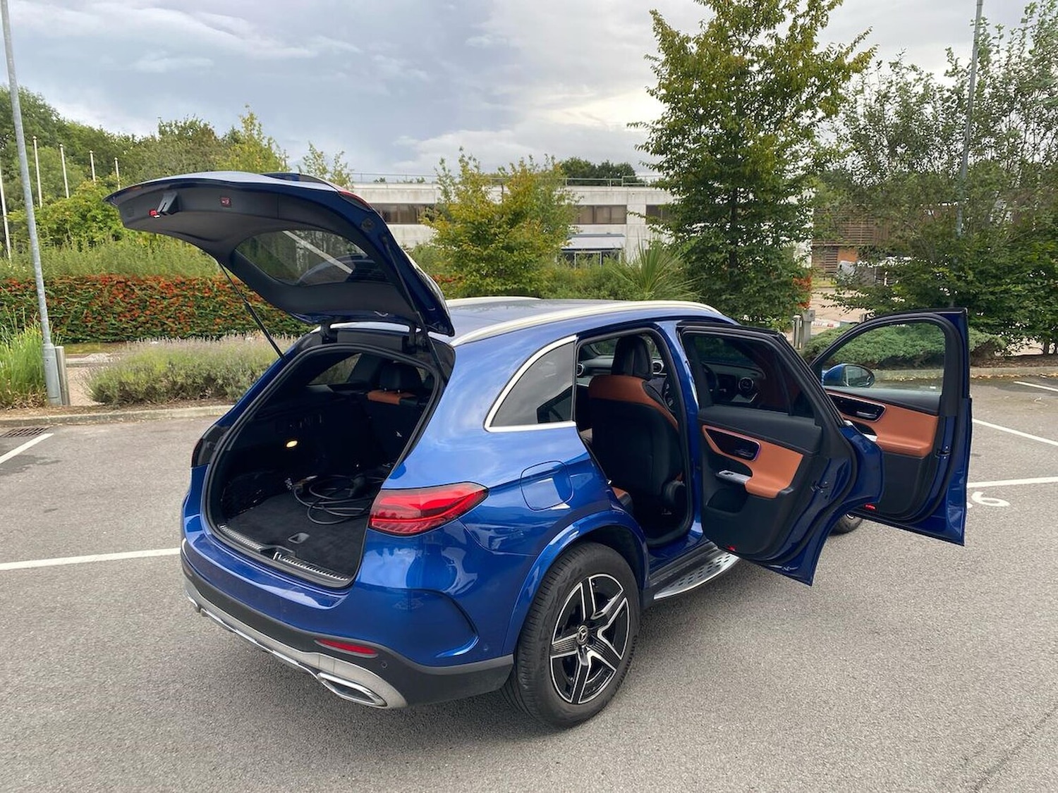 Used Mercedes-Benz GLC 2023 for sale - 76605514: Photo 39