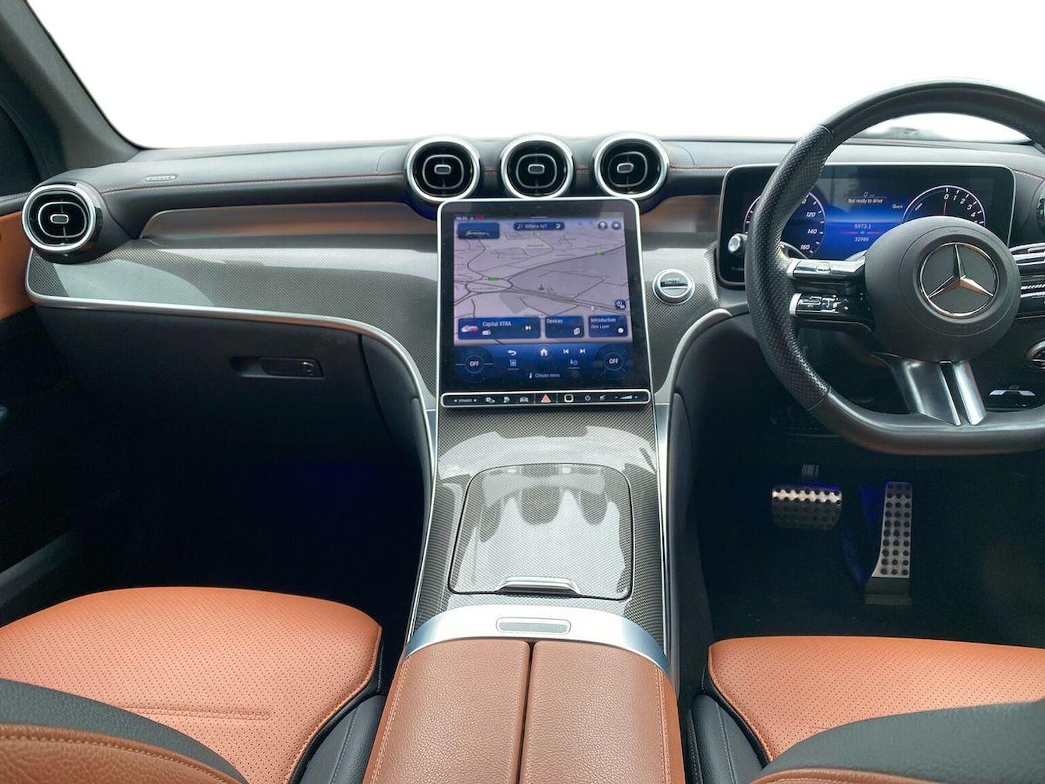 Used Mercedes-Benz GLC 2023 for sale - 76605514: Photo 8