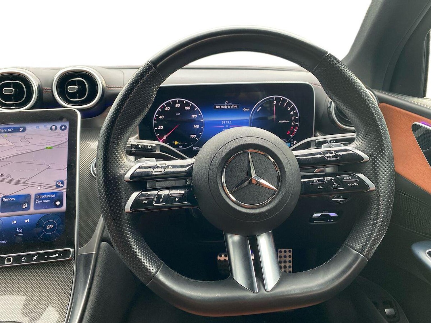 Used Mercedes-Benz GLC 2023 for sale - 76605514: Photo 9