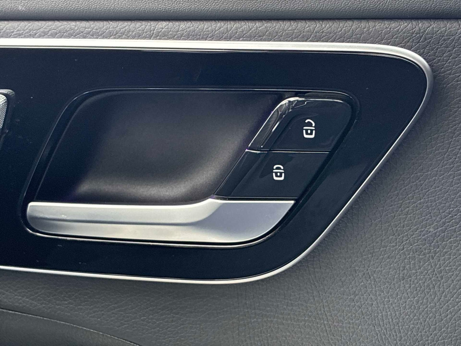 Used Mercedes-Benz C Class 2024 for sale - 78098345: Photo 26