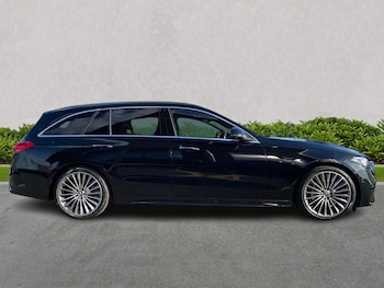 Used Mercedes-Benz C-Class 2024 for sale - 76057963: Photo 3