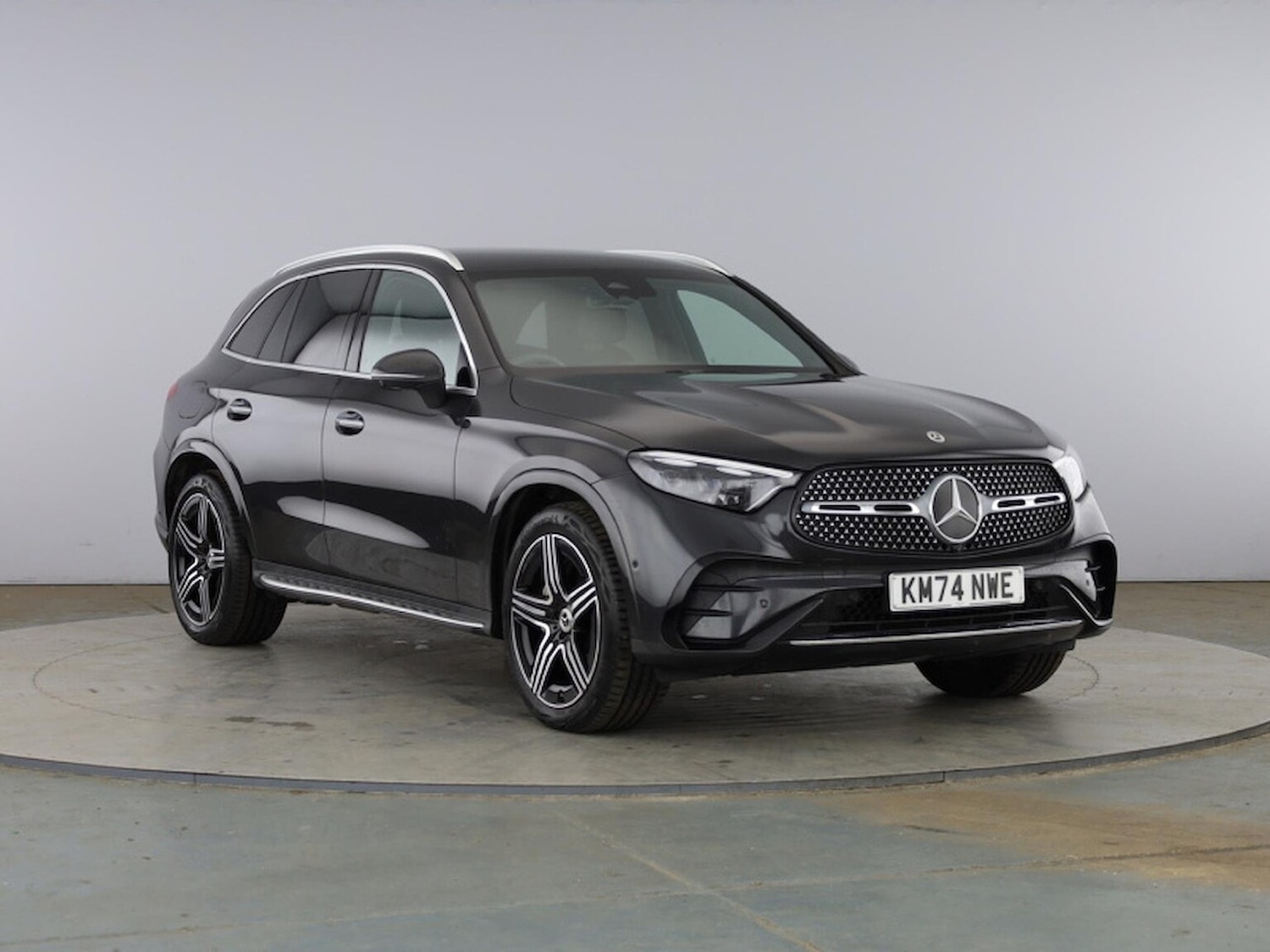 Used Mercedes-Benz GLC 2024 for sale - 76571017: Photo 1