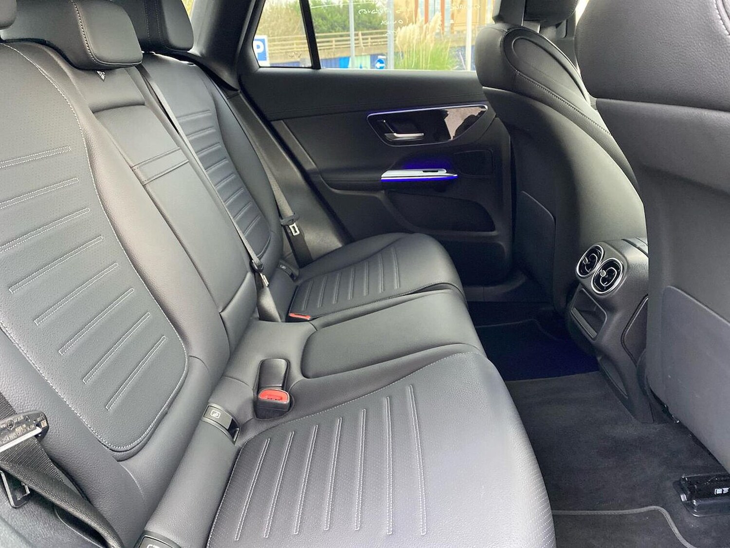 Used Mercedes-Benz GLC 2024 for sale - 76571017: Photo 18