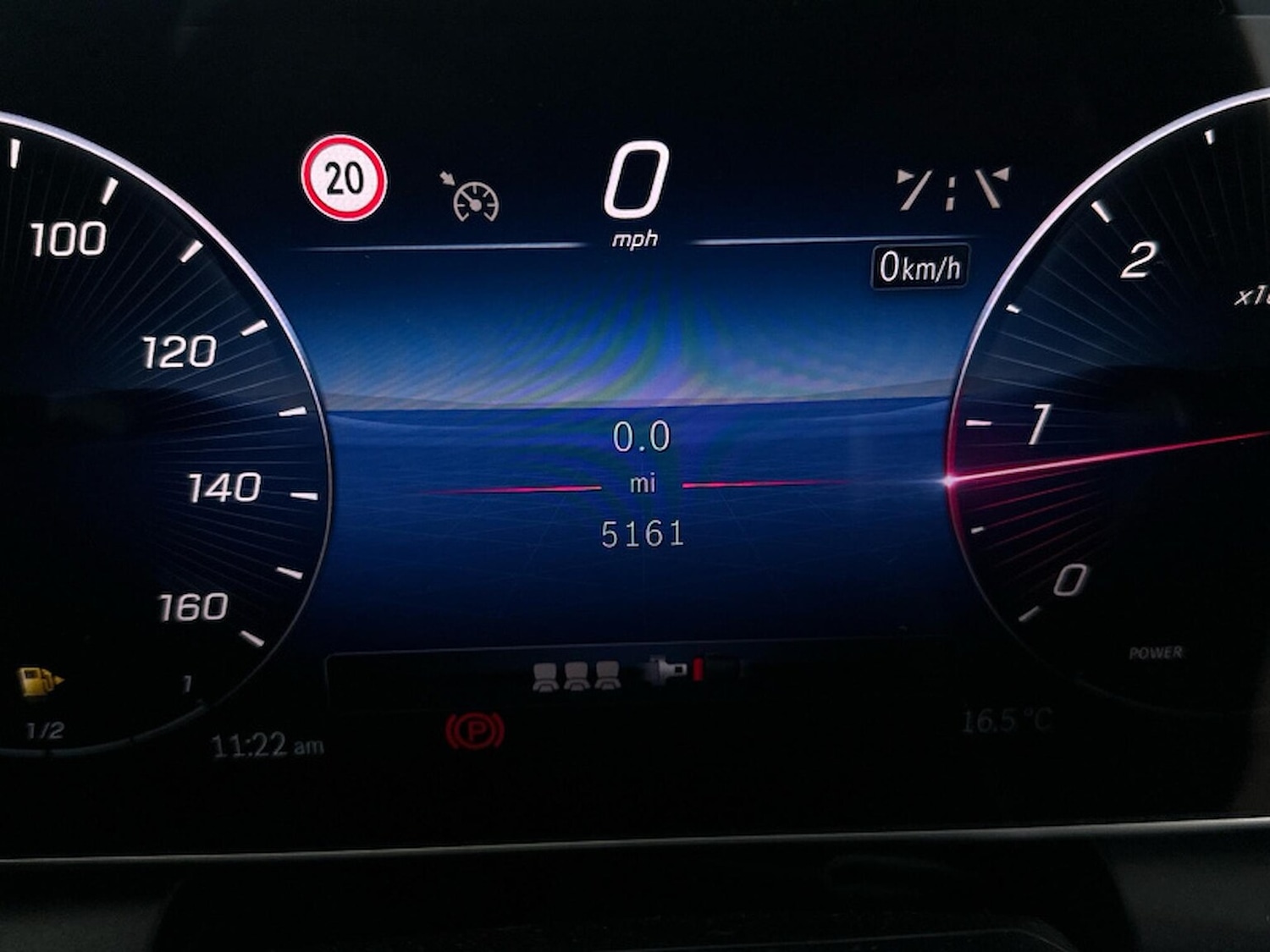 Used Mercedes-Benz GLC 2024 for sale - 76571017: Photo 4