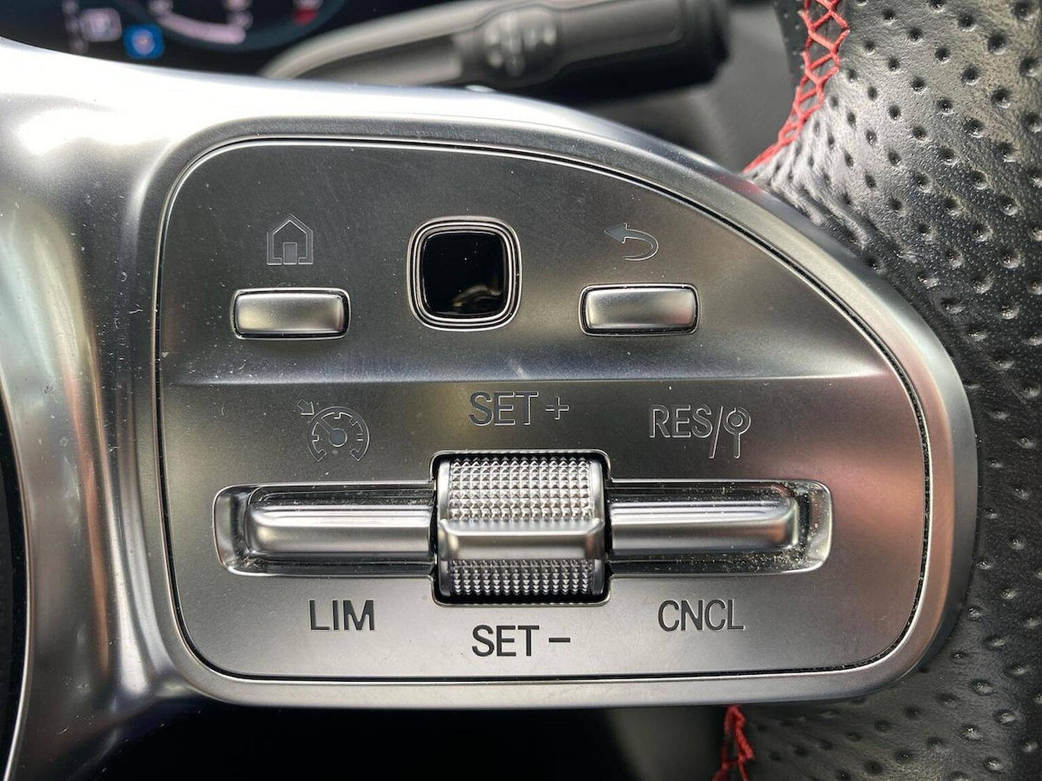 Used Mercedes-Benz GLA 2022 for sale - 76144222: Photo 27