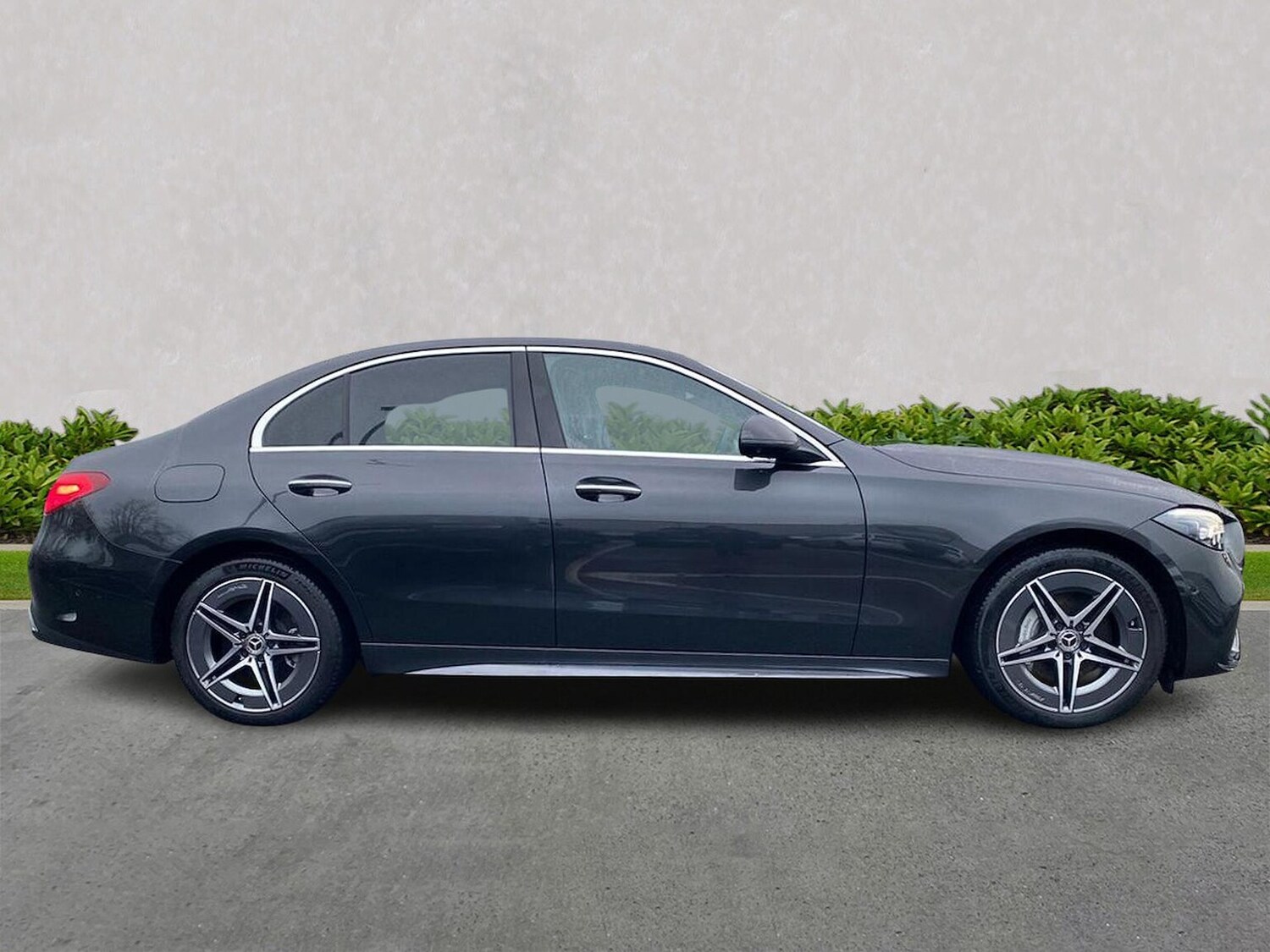 Used Mercedes-Benz C Class 2024 for sale - 76682614: Photo 3