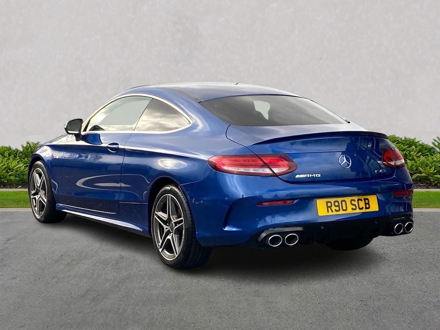 Used Mercedes-Benz C Class 2022 for sale - 76492419: Photo 2