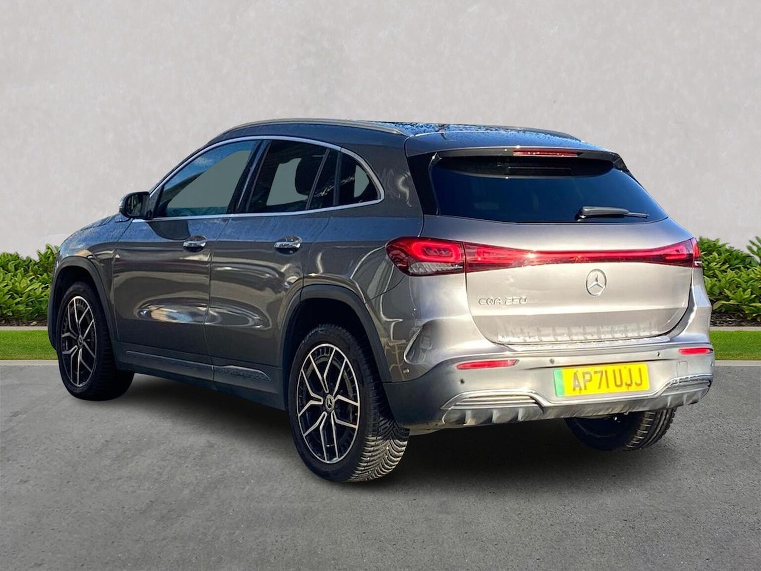 Used Mercedes-Benz EQA 2021 for sale - 77488808: Photo 2