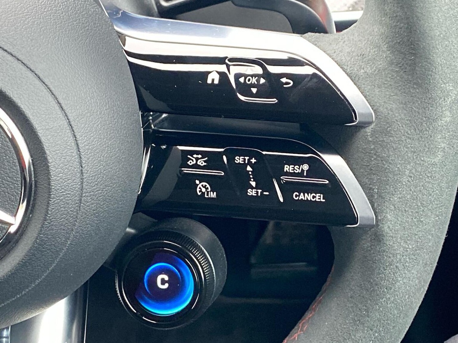 Used Mercedes-Benz CLE 2024 for sale - 76974527: Photo 27