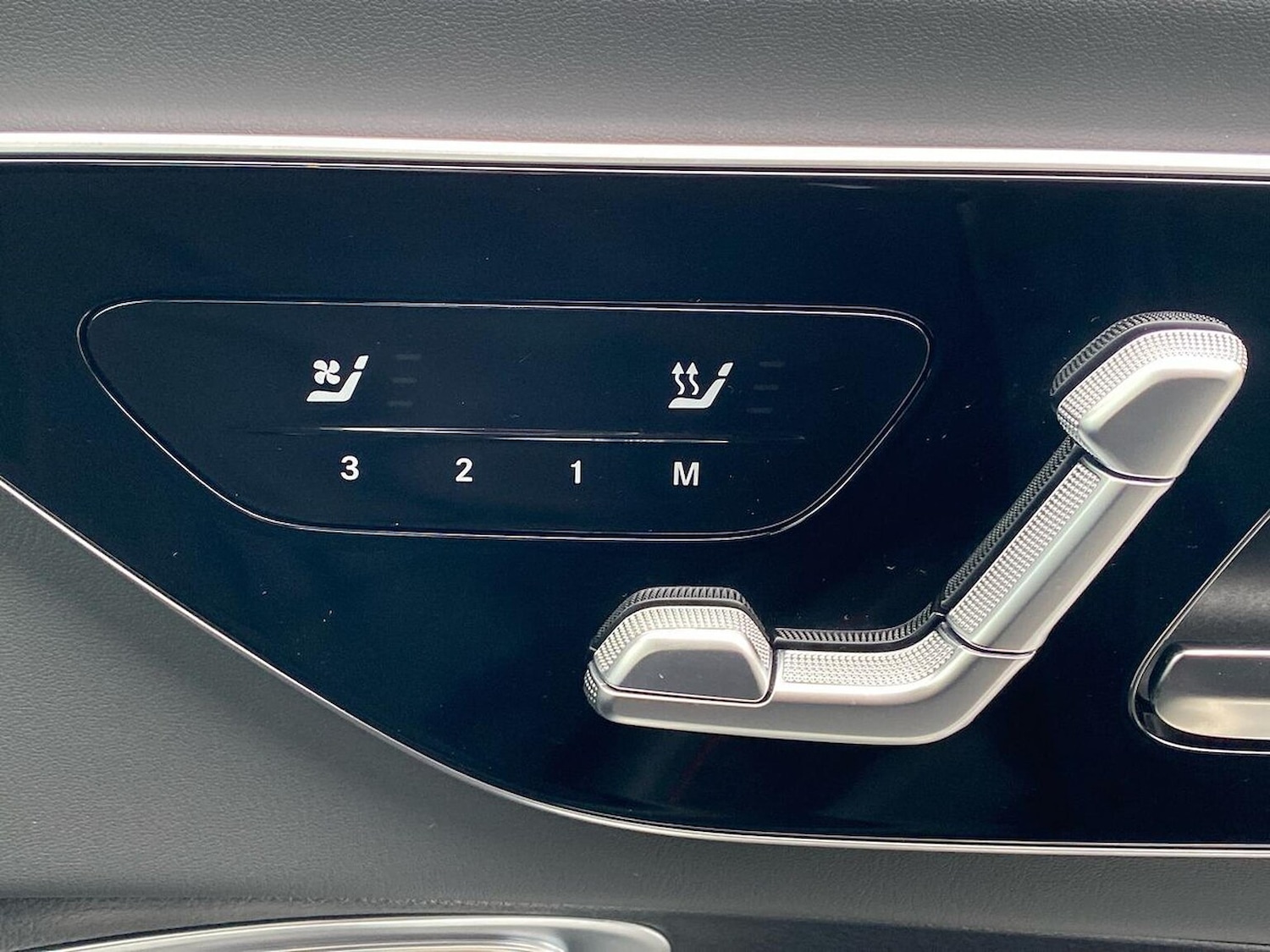 Used Mercedes-Benz CLE 2024 for sale - 76974527: Photo 30