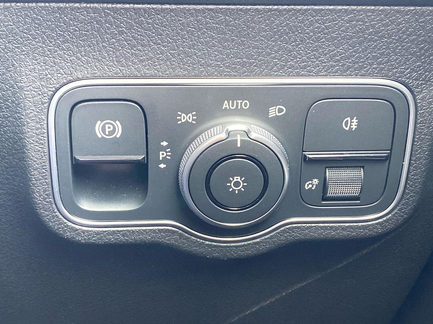 Used Mercedes-Benz EQB 2025 for sale - 76114248: Photo 22