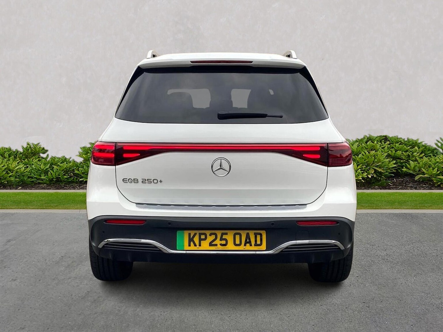 Used Mercedes-Benz EQB 2025 for sale - 76114248: Photo 4