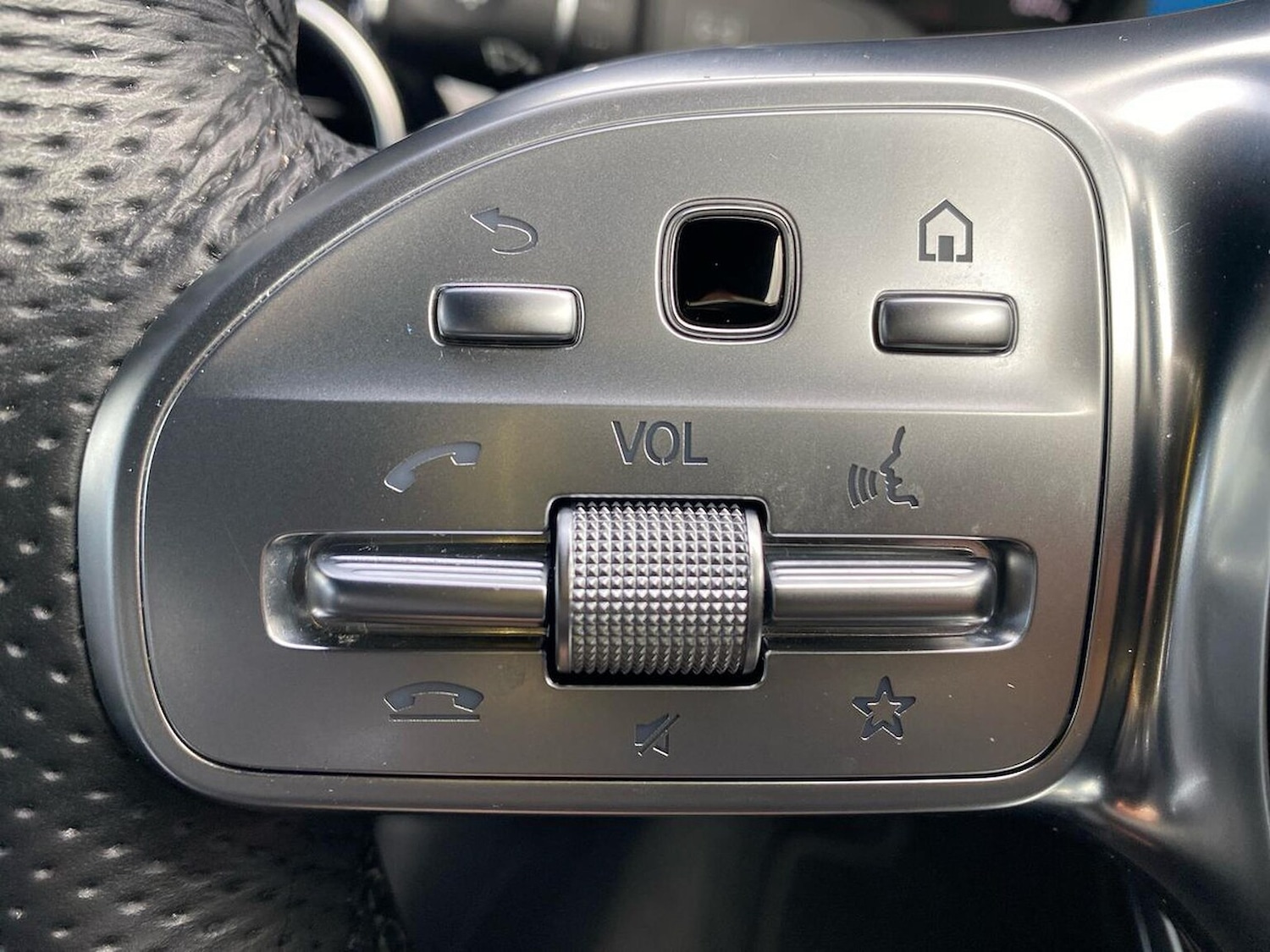 Used Mercedes-Benz GLC 2022 for sale - 76470970: Photo 26