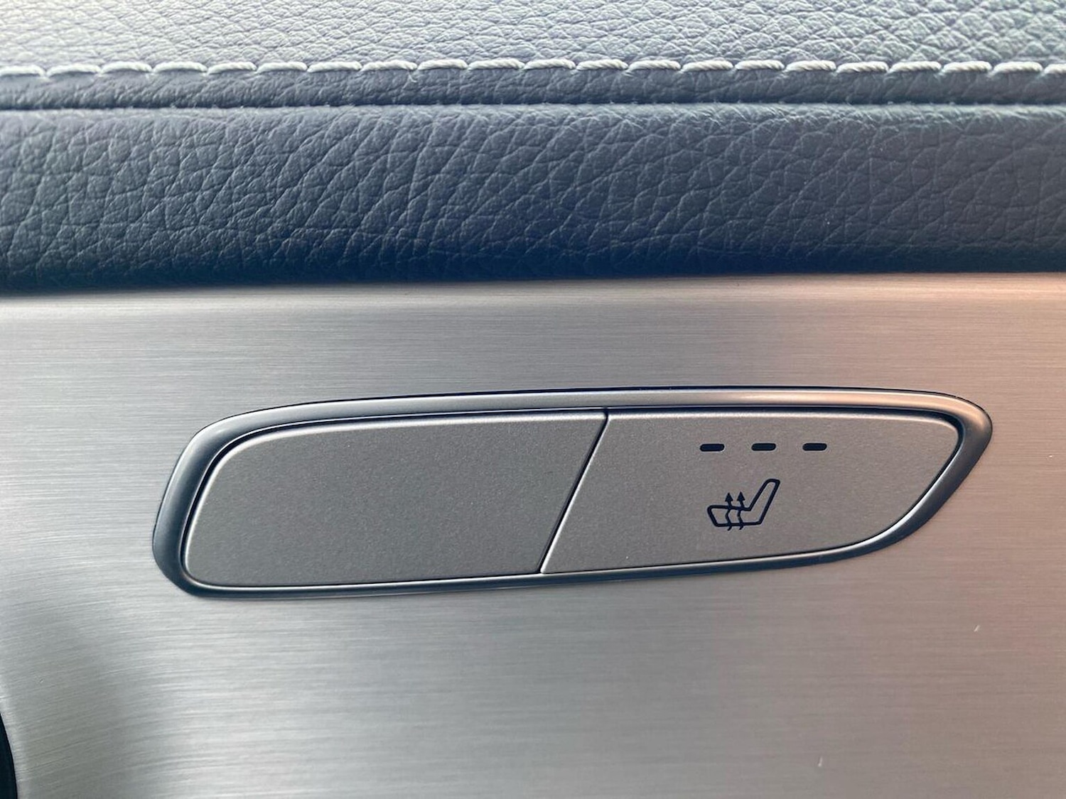 Used Mercedes-Benz GLC 2022 for sale - 76470970: Photo 30