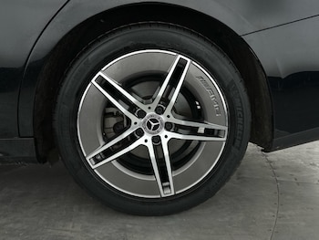 Used Mercedes-Benz E-Class 2024 for sale - 75621389: Photo