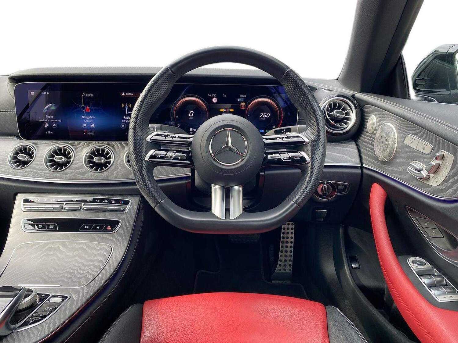 Used Mercedes-Benz E-Class 2023 for sale - 76149424: Photo 9