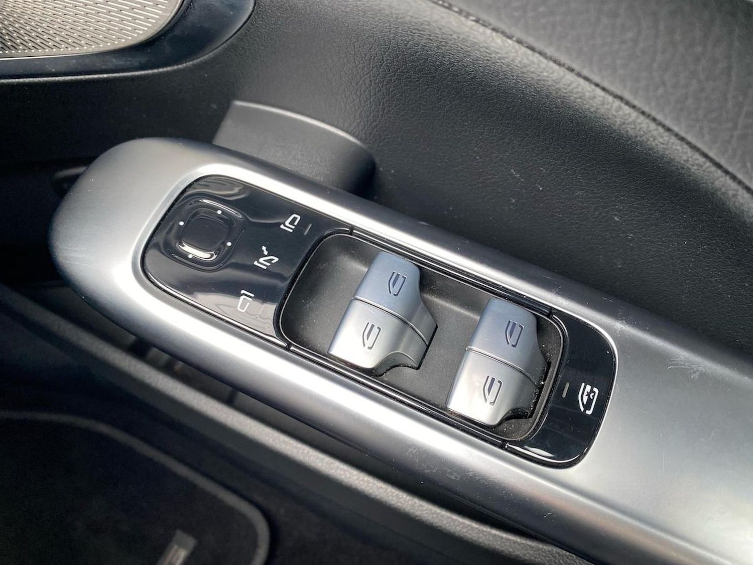 Used Mercedes-Benz C Class 2024 for sale - 76681670: Photo 21